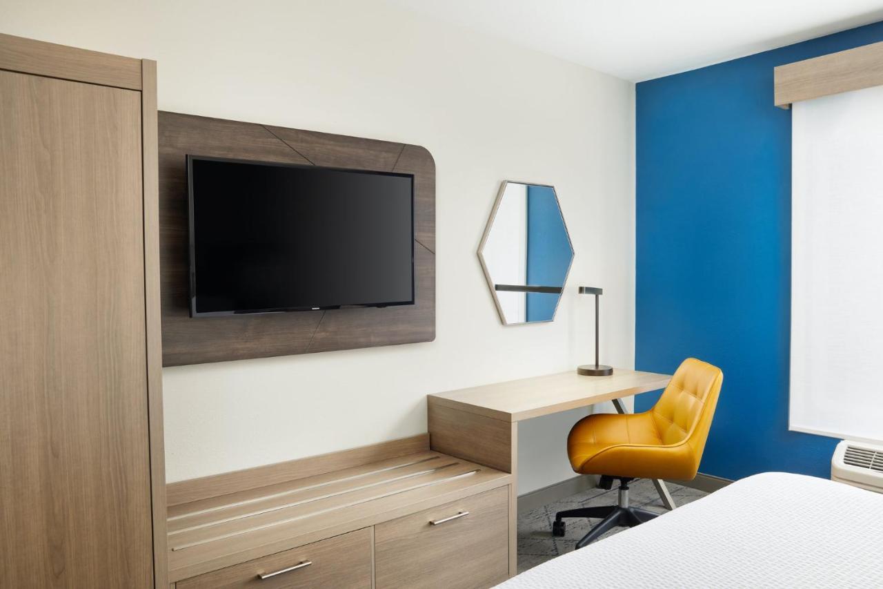 Holiday Inn Express Hotel & Suites Port St. Lucie West By Ihg Esterno foto