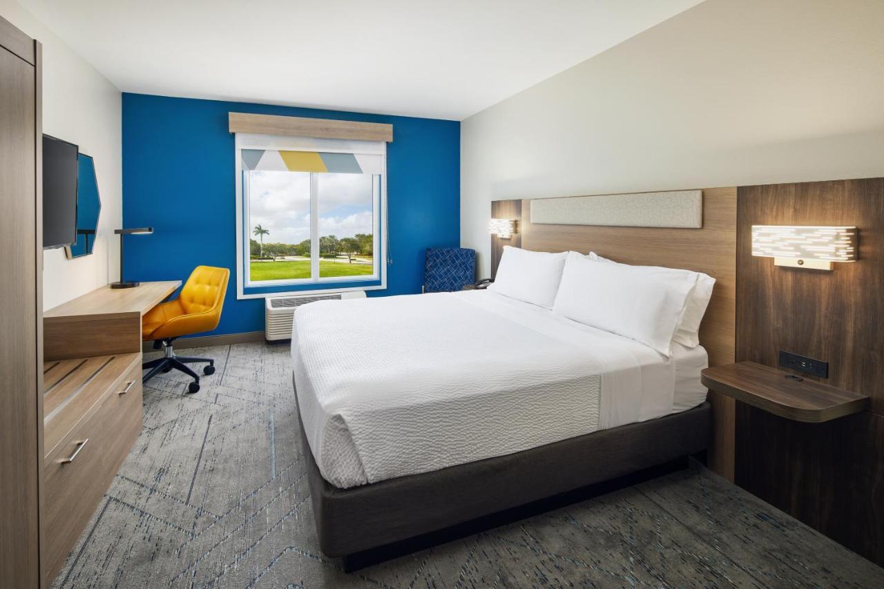 Holiday Inn Express Hotel & Suites Port St. Lucie West By Ihg Esterno foto