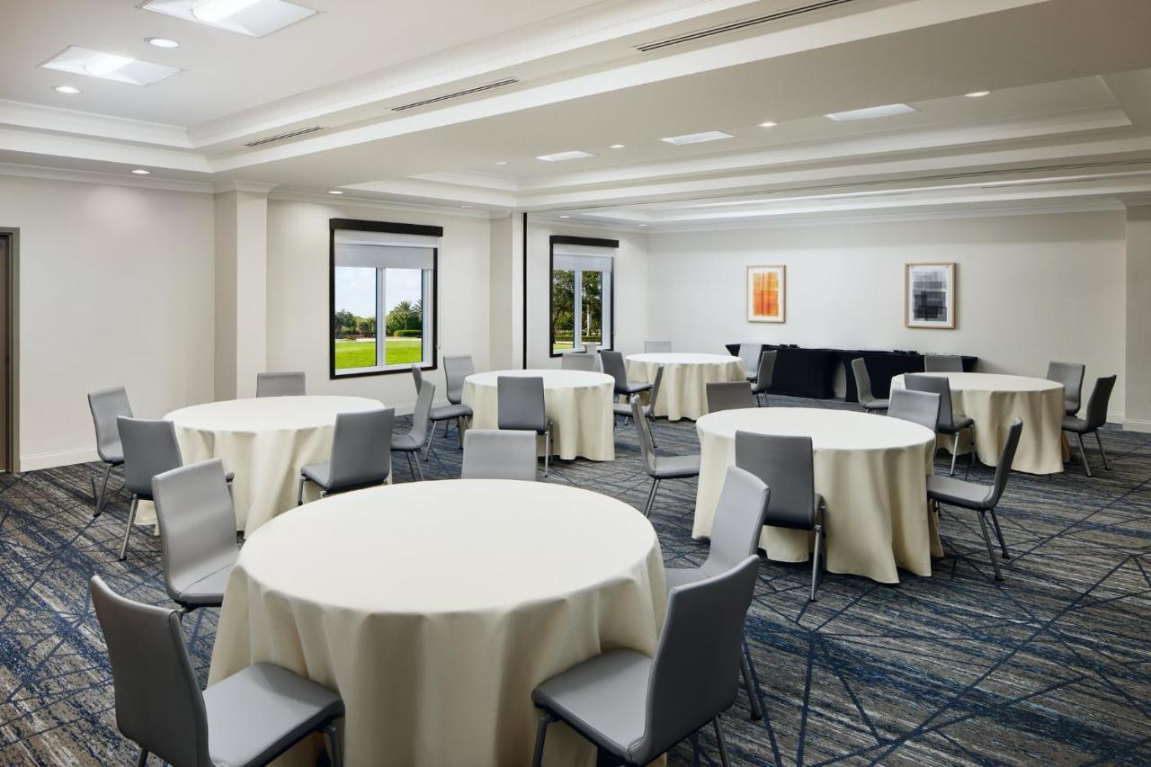 Holiday Inn Express Hotel & Suites Port St. Lucie West By Ihg Esterno foto