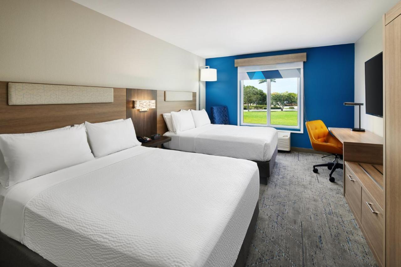 Holiday Inn Express Hotel & Suites Port St. Lucie West By Ihg Esterno foto